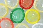 Как выбрать презерватив: женщины предпочитают тонкие изделия