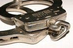 Житель Кубани задержан за сексуальные игры с 14-летней племянницей