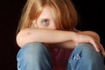 12-летний парень год насиловал сестренку, насмотревшись порно в школе