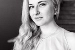 Анастасия Шугаева: «Когда мужчины видят блондинку с диктофоном — сразу просят взять интервью»